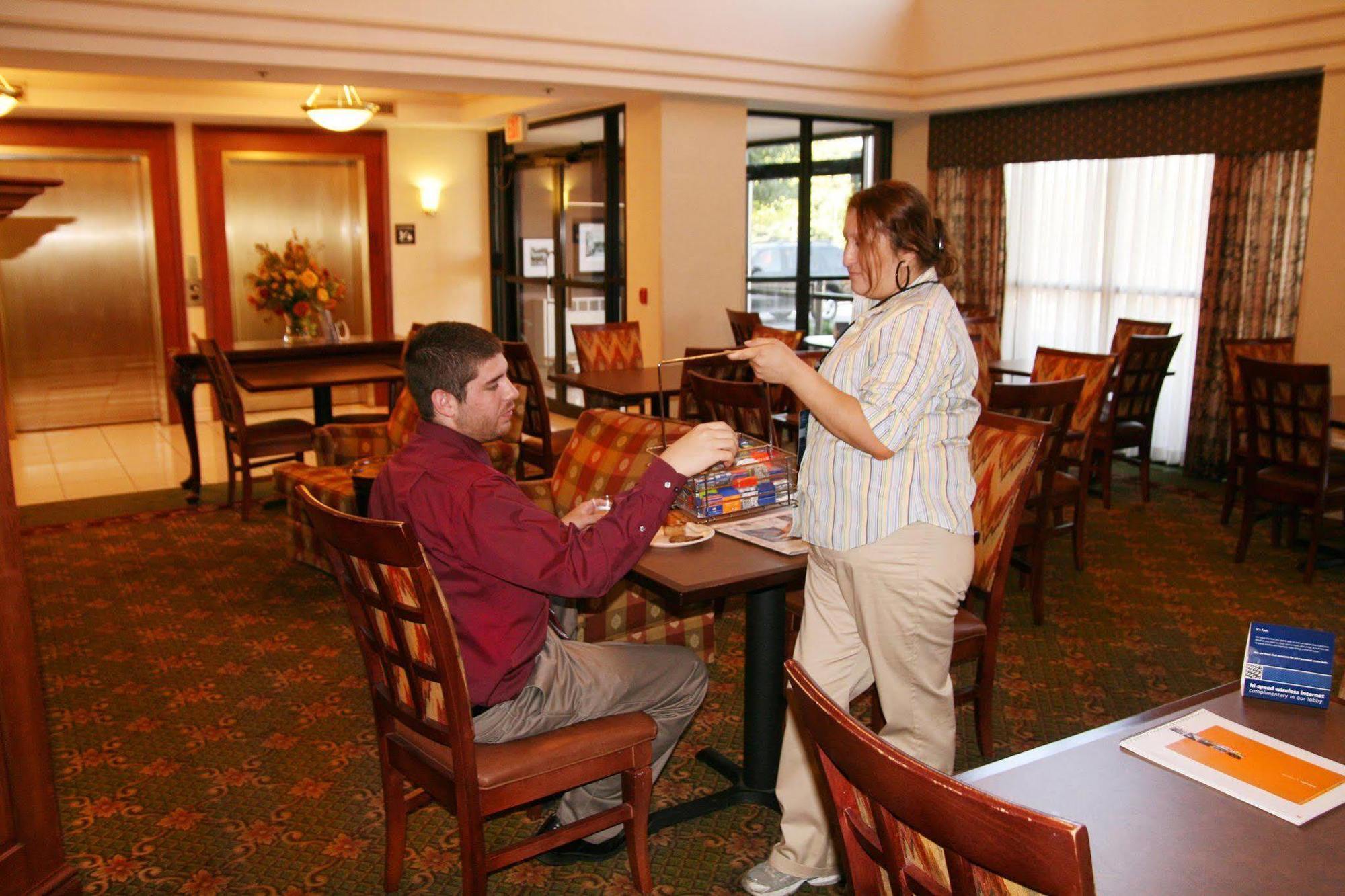 Hampton Inn & Suites Valley Forge/Oaks Phoenixville Ngoại thất bức ảnh