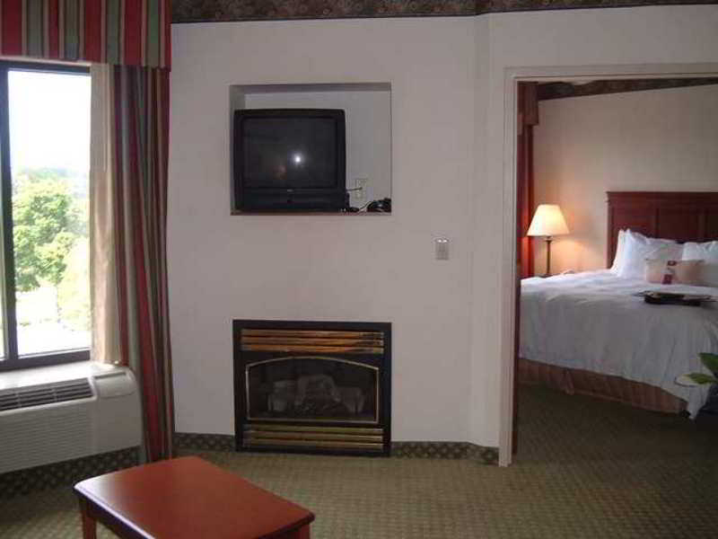 Hampton Inn & Suites Valley Forge/Oaks Phoenixville Phòng bức ảnh